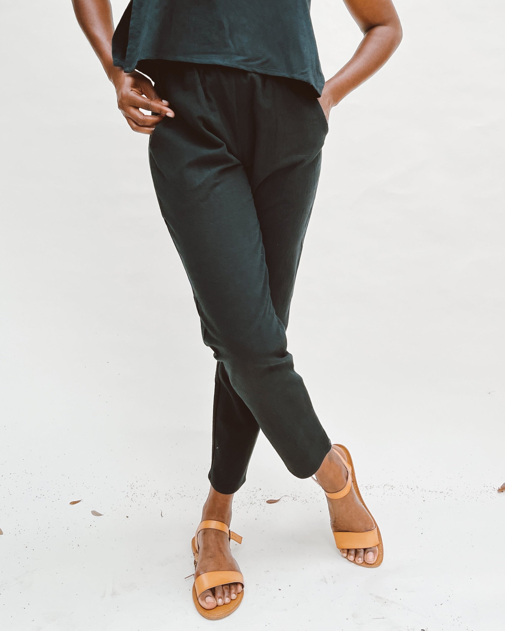 LENTO BLACK PANTS | new moon - PO-EM