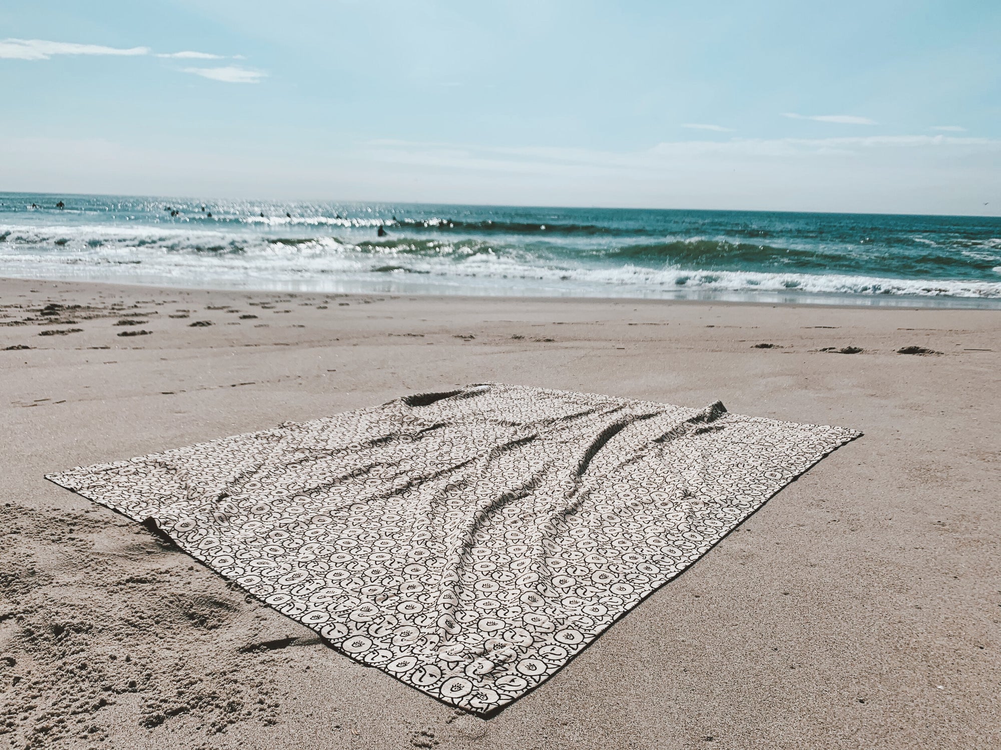 PO-EM Coverlet Beach Blanket